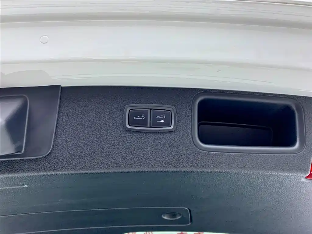 Porsche Porsche Macan 2024 Macan 2.0T 2025 - thumbnail 10