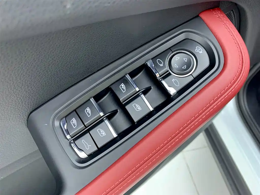 Porsche Porsche Macan 2024 Macan 2.0T 2025 - thumbnail 30