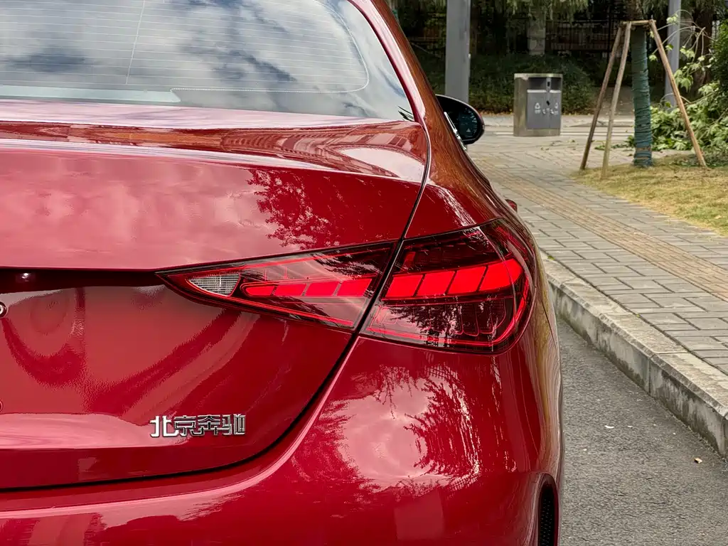 Mercedes-Benz Mercedes-Benz C-Class 2023 Model Year Facelift C 200 L Sport Edition 2023 - thumbnail 12