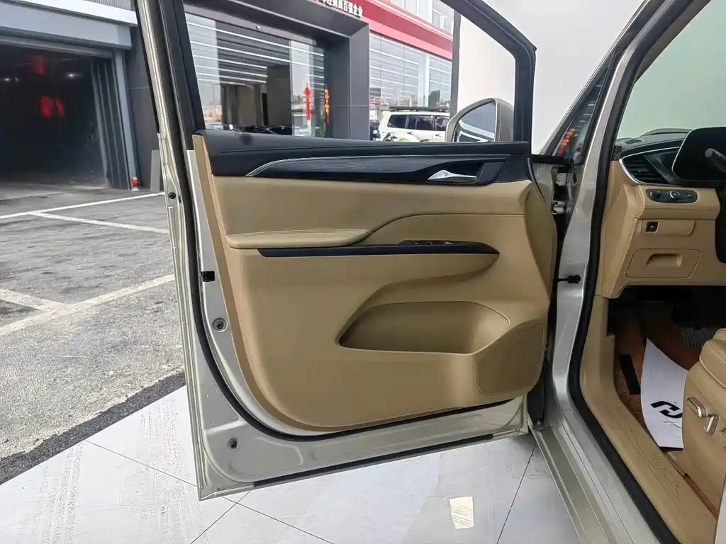 Buick Buick GL8 2020 ES Landmark 653T Premium Edition 2020 - thumbnail 8