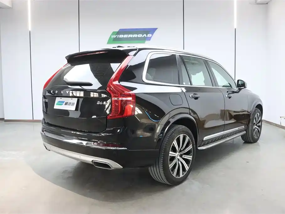 Volvo Volvo XC90 2020 Model Year Facelift T6 Momentum Luxury 7-Seat 2020 - thumbnail 5