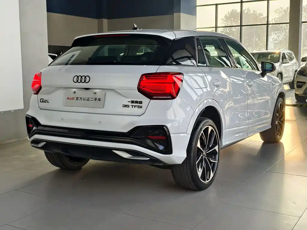 Audi Audi Q2L 2024 35 TFSI Luxury Dynamic Edition 2024 - thumbnail 5