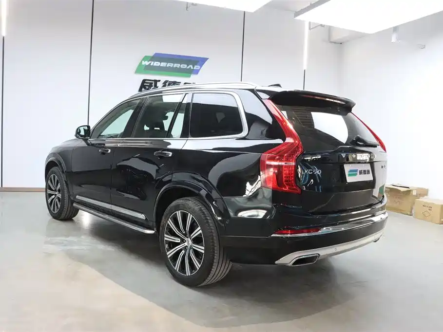 Volvo Volvo XC90 2020 Model Year Facelift T6 Momentum Luxury 7-Seat 2020 - thumbnail 6