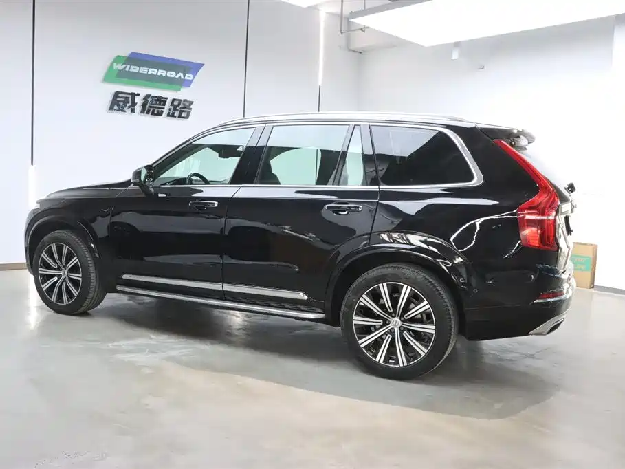 Volvo Volvo XC90 2020 Model Year Facelift T6 Momentum Luxury 7-Seat 2020 - thumbnail 7