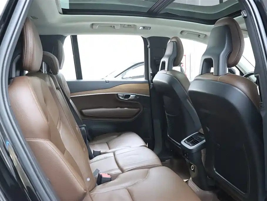 Volvo Volvo XC90 2020 Model Year Facelift T6 Momentum Luxury 7-Seat 2020 - thumbnail 15