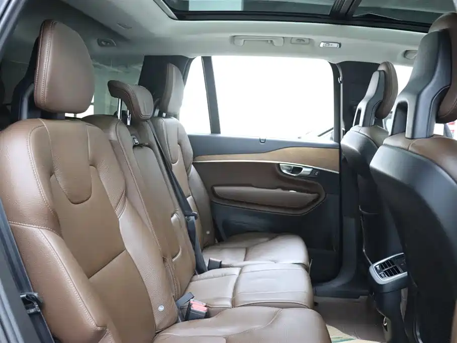 Volvo Volvo XC90 2020 Model Year Facelift T6 Momentum Luxury 7-Seat 2020 - thumbnail 17