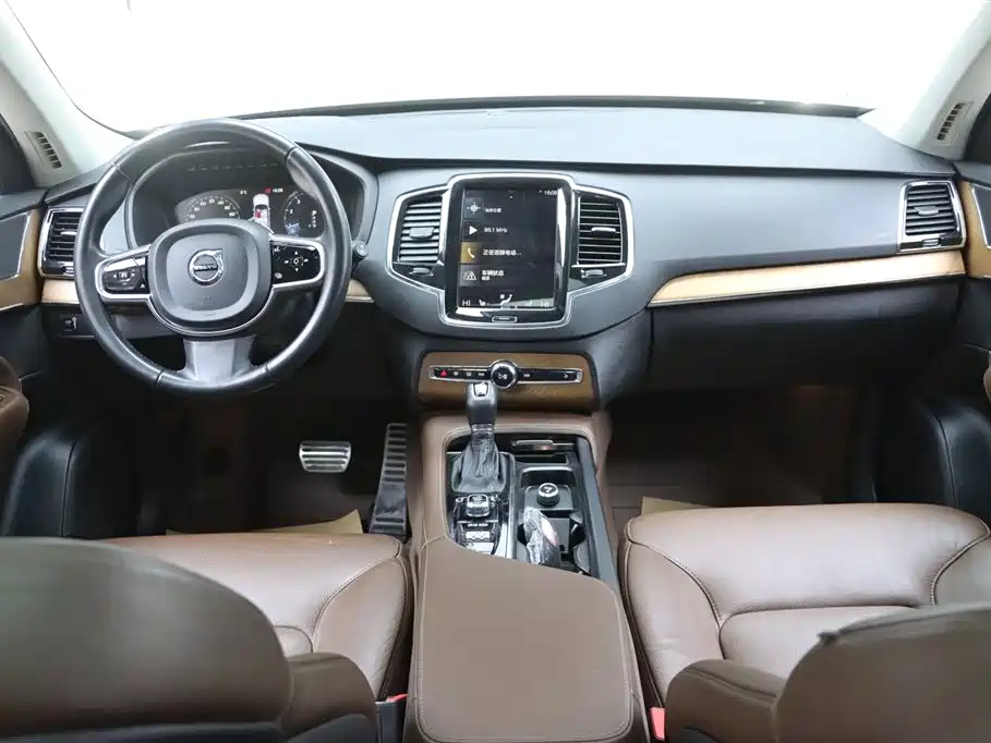 Volvo Volvo XC90 2020 Model Year Facelift T6 Momentum Luxury 7-Seat 2020 - thumbnail 22
