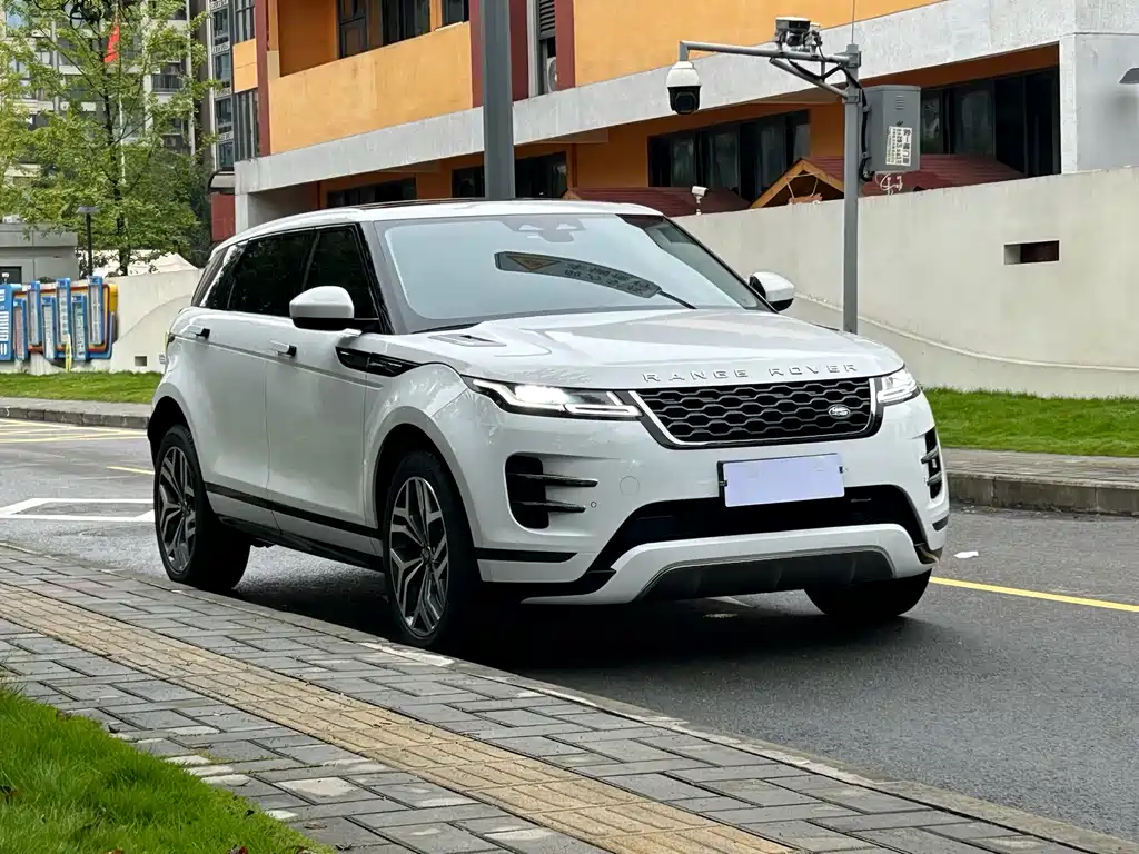 Land Rover Range Rover Evoque 2022 L 249PS R-Dynamic Luxury Edition 2023 - thumbnail 3