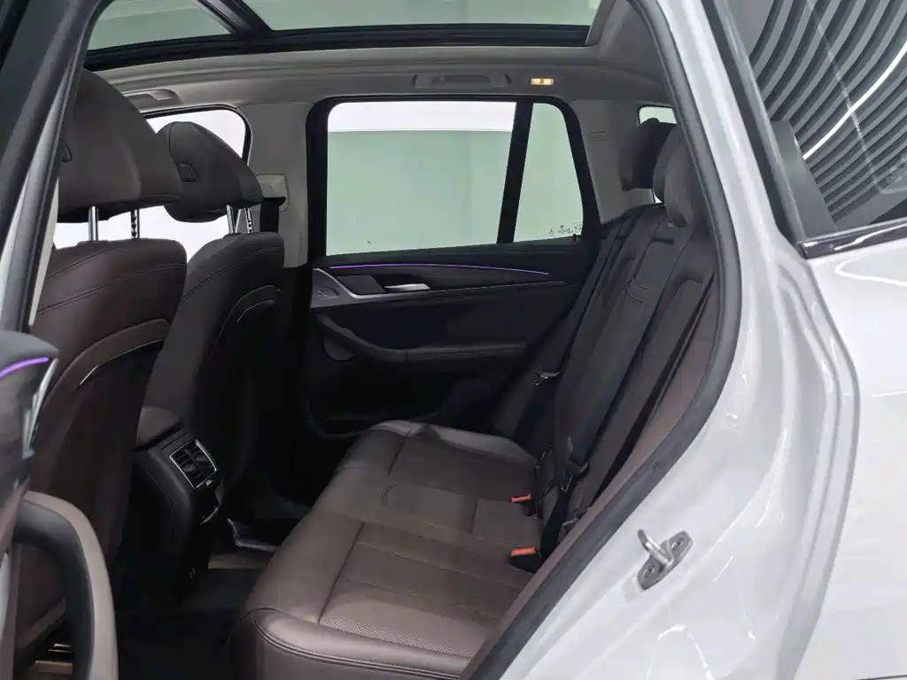 BMW BMW X3 2022 xDrive30i Leading Model M Night Package 2022 - thumbnail 16