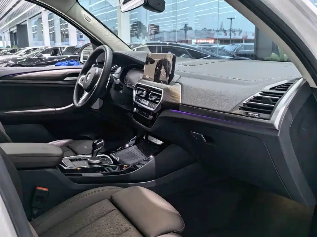 BMW BMW X3 2022 xDrive30i Leading Model M Night Package 2022 - thumbnail 18