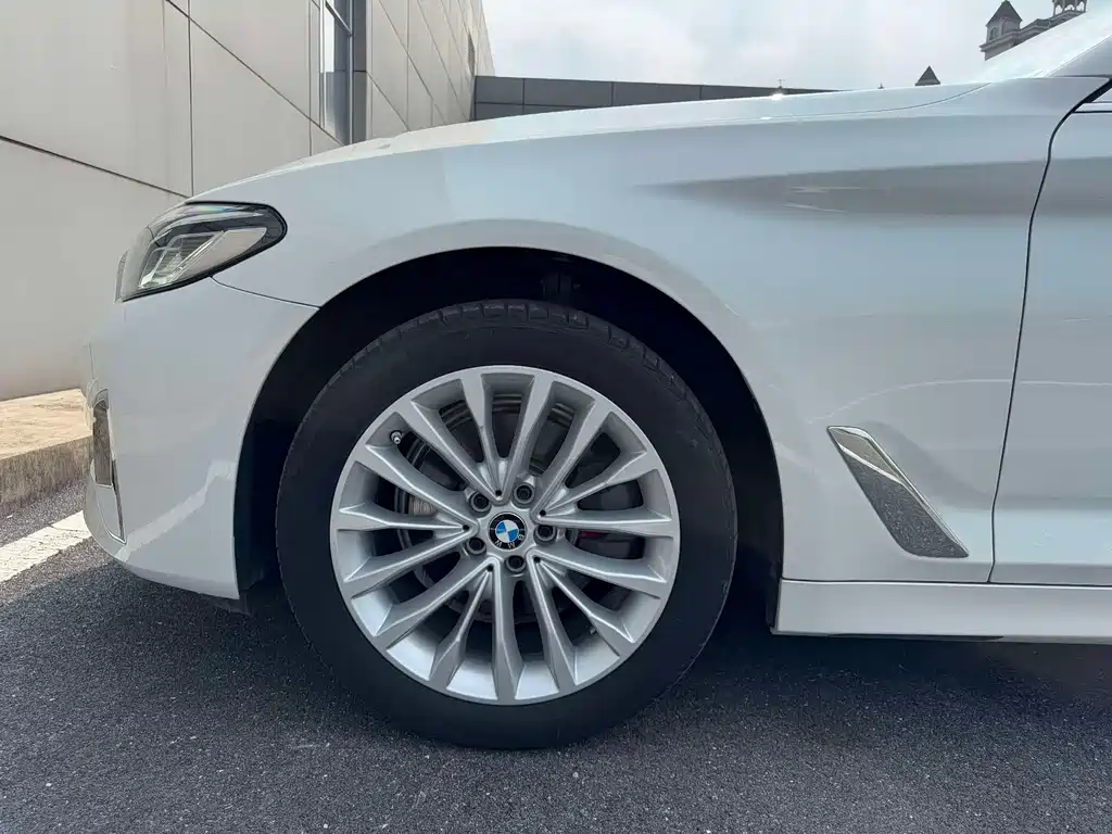 BMW BMW 5 Series 2022 525Li Luxury Package 2022 - thumbnail 7