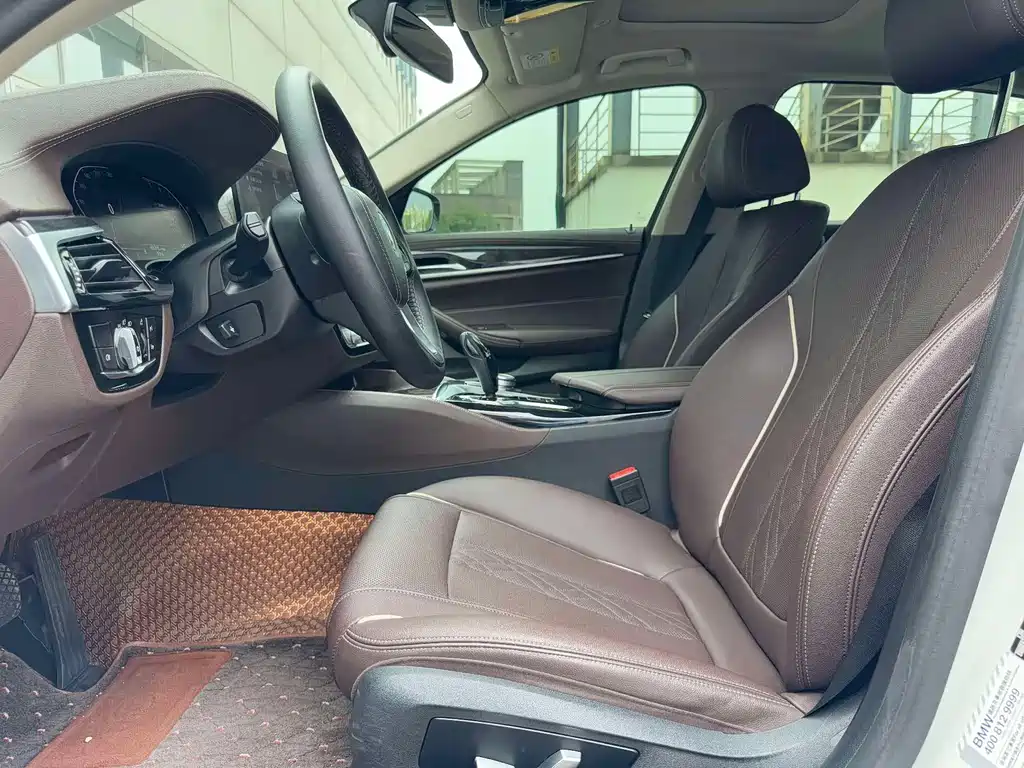 BMW BMW 5 Series 2022 525Li Luxury Package 2022 - thumbnail 14