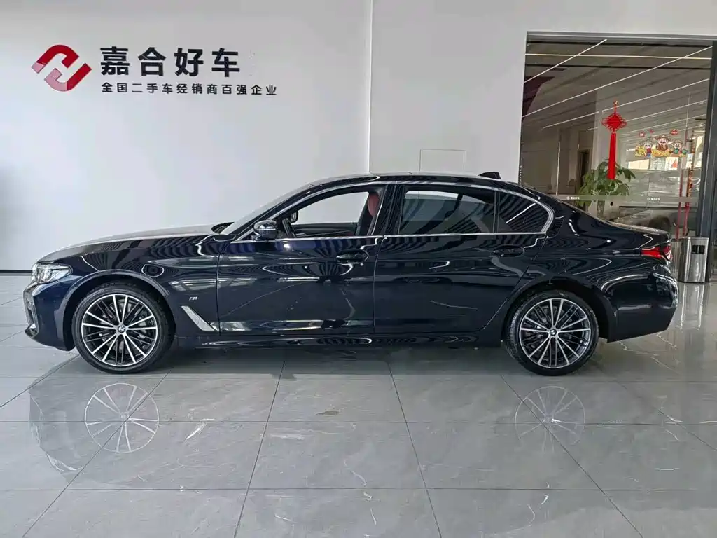 BMW BMW 5 Series 2023 530Li Leading Model M Sport Package 2023 - thumbnail 4