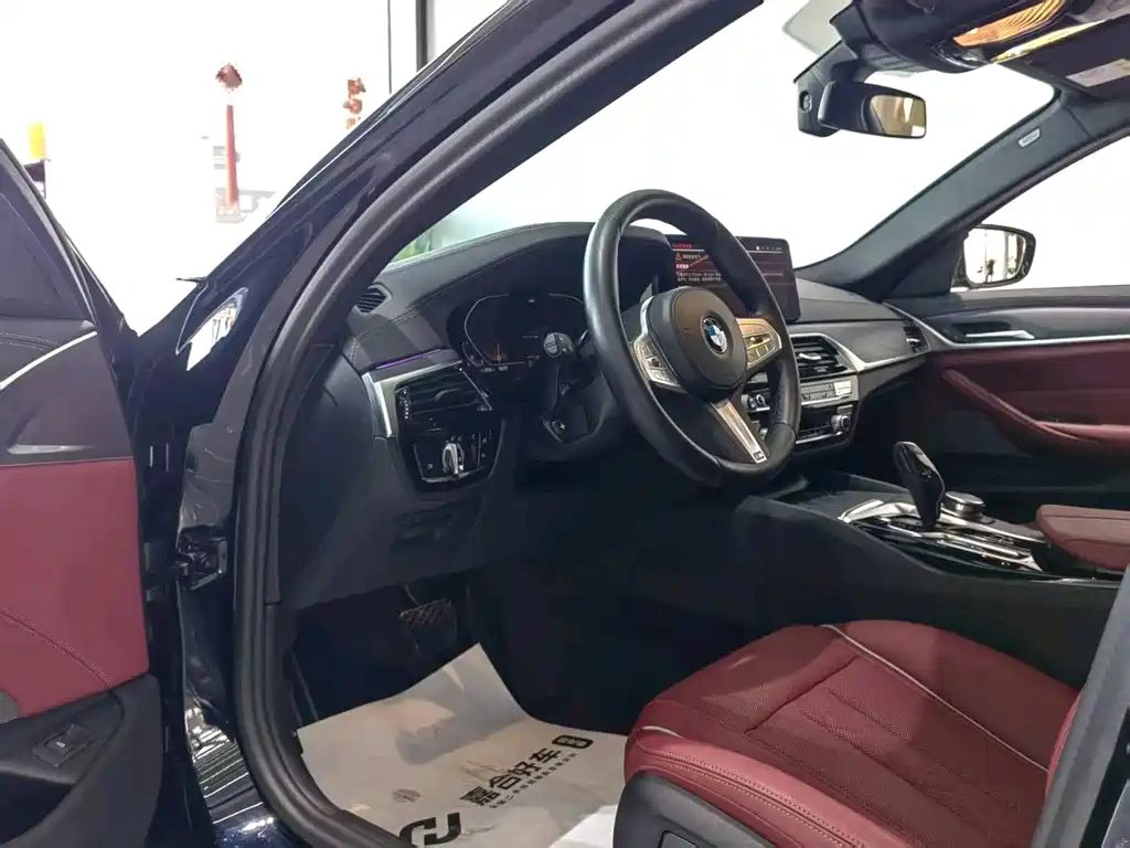 BMW BMW 5 Series 2023 530Li Leading Model M Sport Package 2023 - thumbnail 13