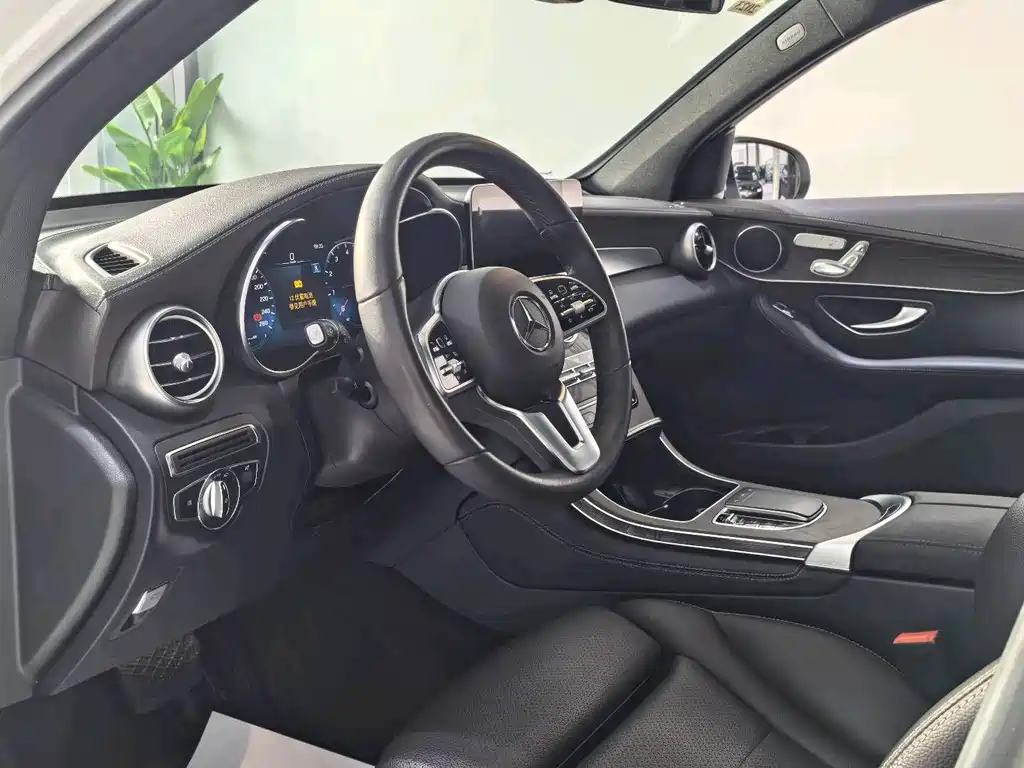 Mercedes-Benz Mercedes-Benz GLC 2021 GLC 260 L 4MATIC Luxury 2021 - thumbnail 6