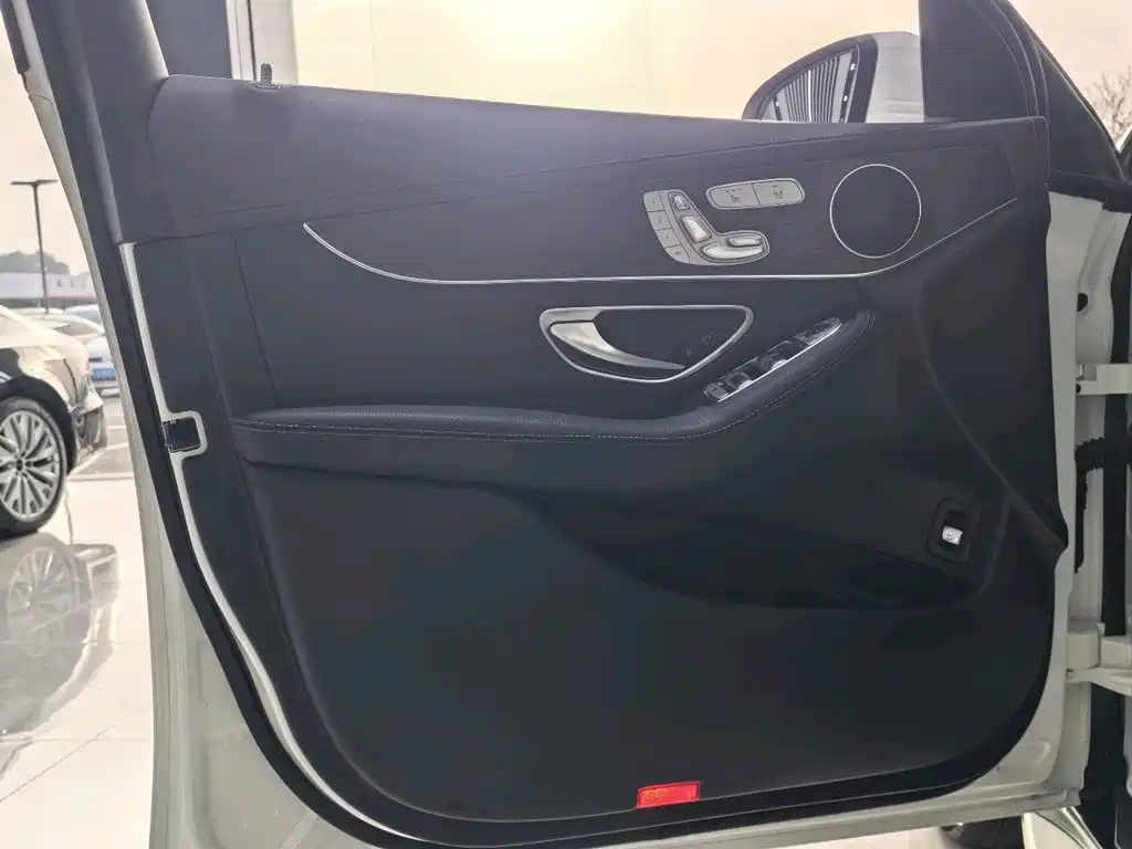 Mercedes-Benz Mercedes-Benz GLC 2021 GLC 260 L 4MATIC Luxury 2021 - thumbnail 10