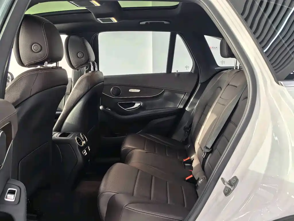 Mercedes-Benz Mercedes-Benz GLC 2021 GLC 260 L 4MATIC Luxury 2021 - thumbnail 13