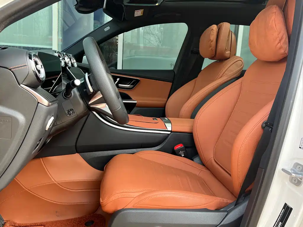 Mercedes-Benz Mercedes-Benz GLC 2025 GLC 300 L 4MATIC Sport 5-Seat 2025 - thumbnail 6
