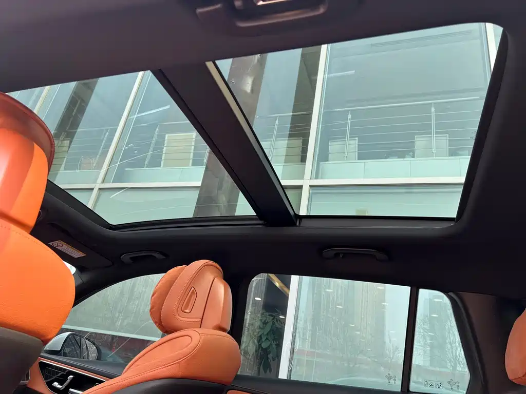Mercedes-Benz Mercedes-Benz GLC 2025 GLC 300 L 4MATIC Sport 5-Seat 2025 - thumbnail 10