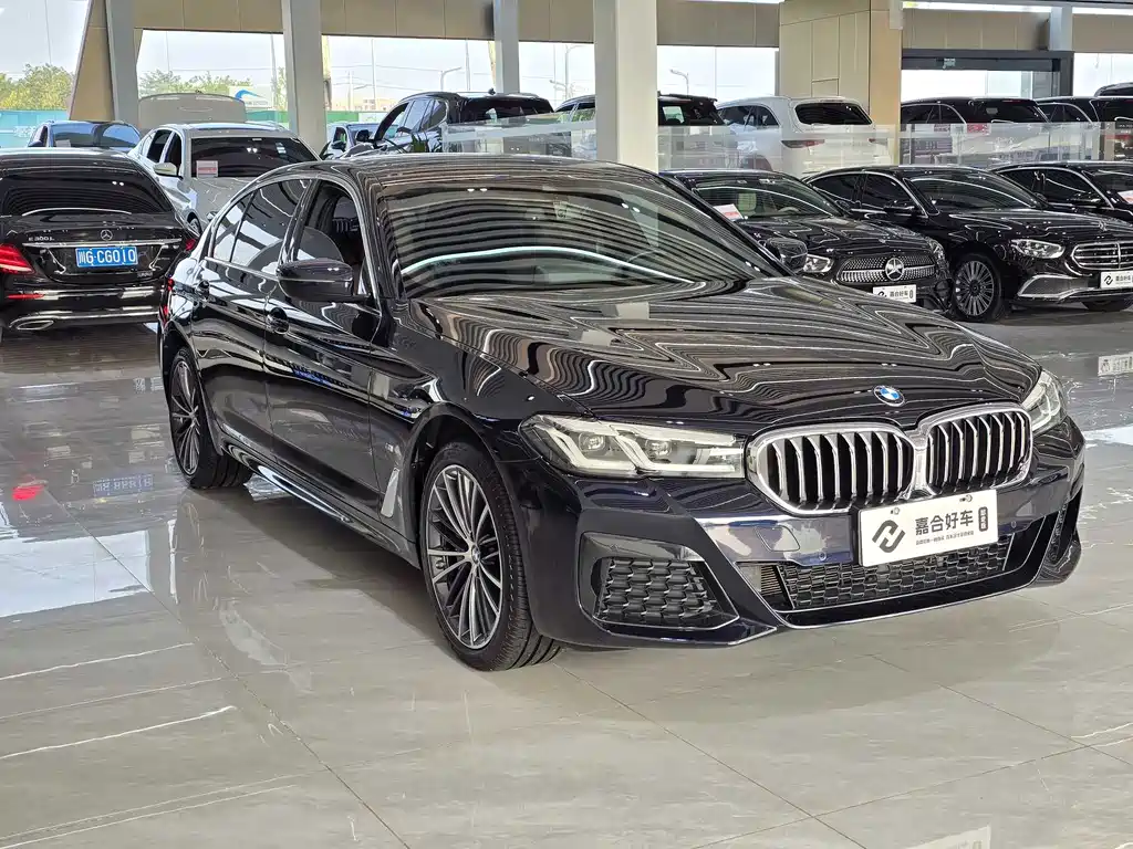 BMW BMW 5 Series 2023 530Li Leading Model M Sport Package 2023 - thumbnail 3