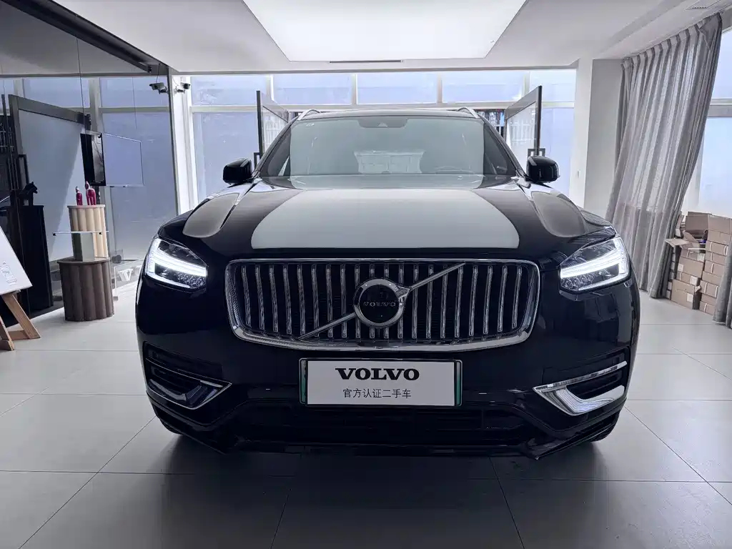 Volvo Volvo XC90 Plug-in Hybrid 2022 Model Year Facelift E-Drive Hybrid T8 Inscription Luxury 7-Seat 2023 - thumbnail 2