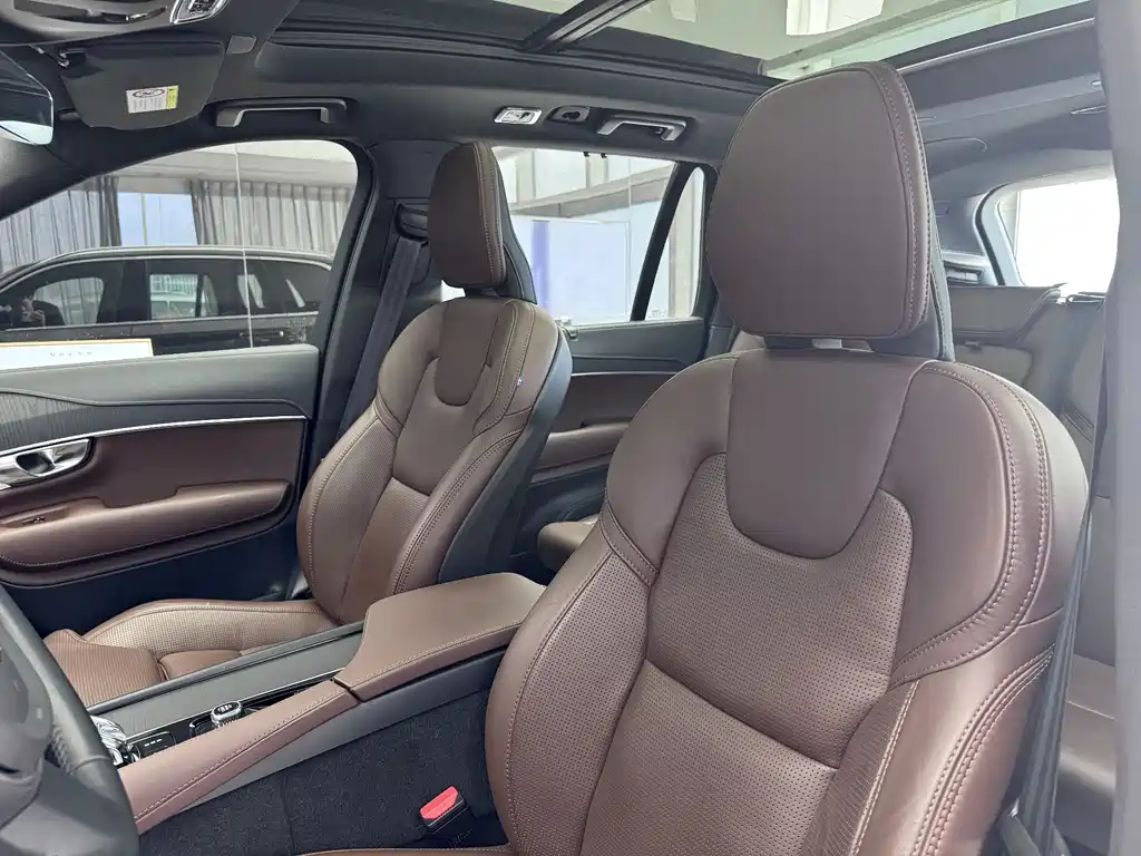 Volvo Volvo XC90 Plug-in Hybrid 2022 Model Year Facelift E-Drive Hybrid T8 Inscription Luxury 7-Seat 2023 - thumbnail 7
