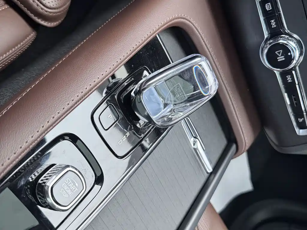 Volvo Volvo XC90 Plug-in Hybrid 2022 Model Year Facelift E-Drive Hybrid T8 Inscription Luxury 7-Seat 2023 - thumbnail 12