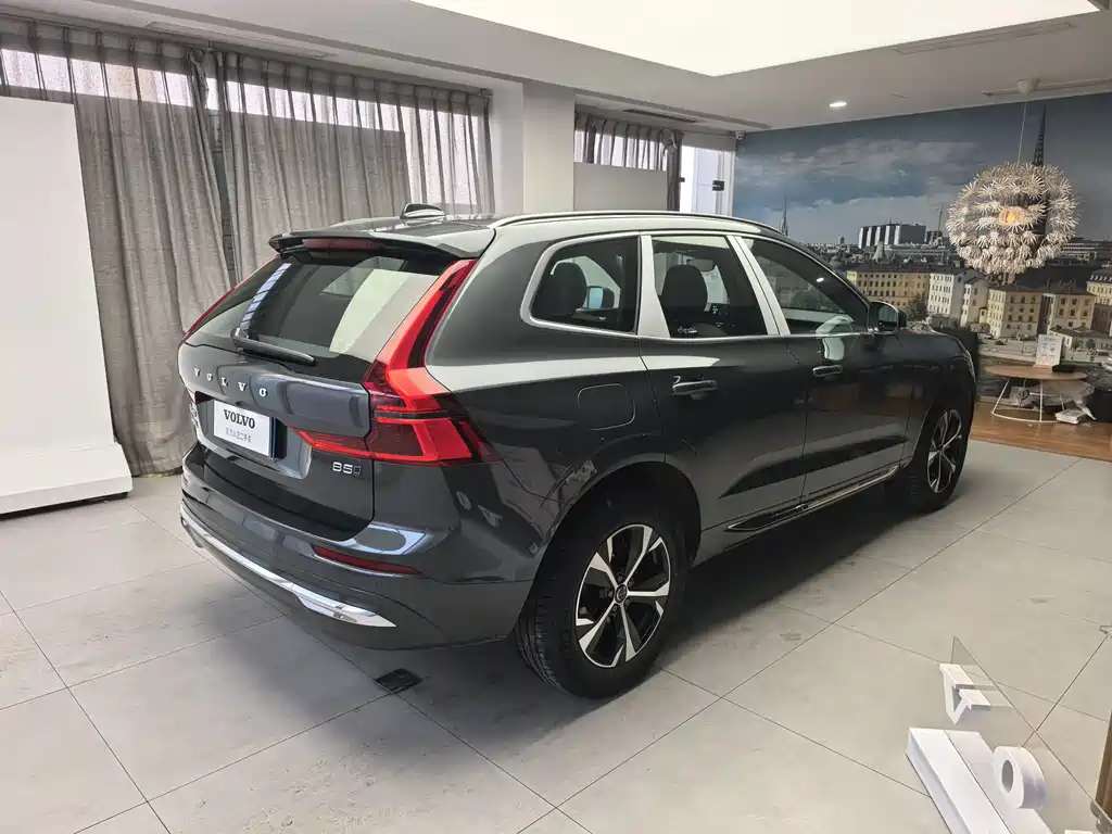Volvo Volvo XC60 2026 B5 AWD Momentum Luxury Edition 2025 - thumbnail 12