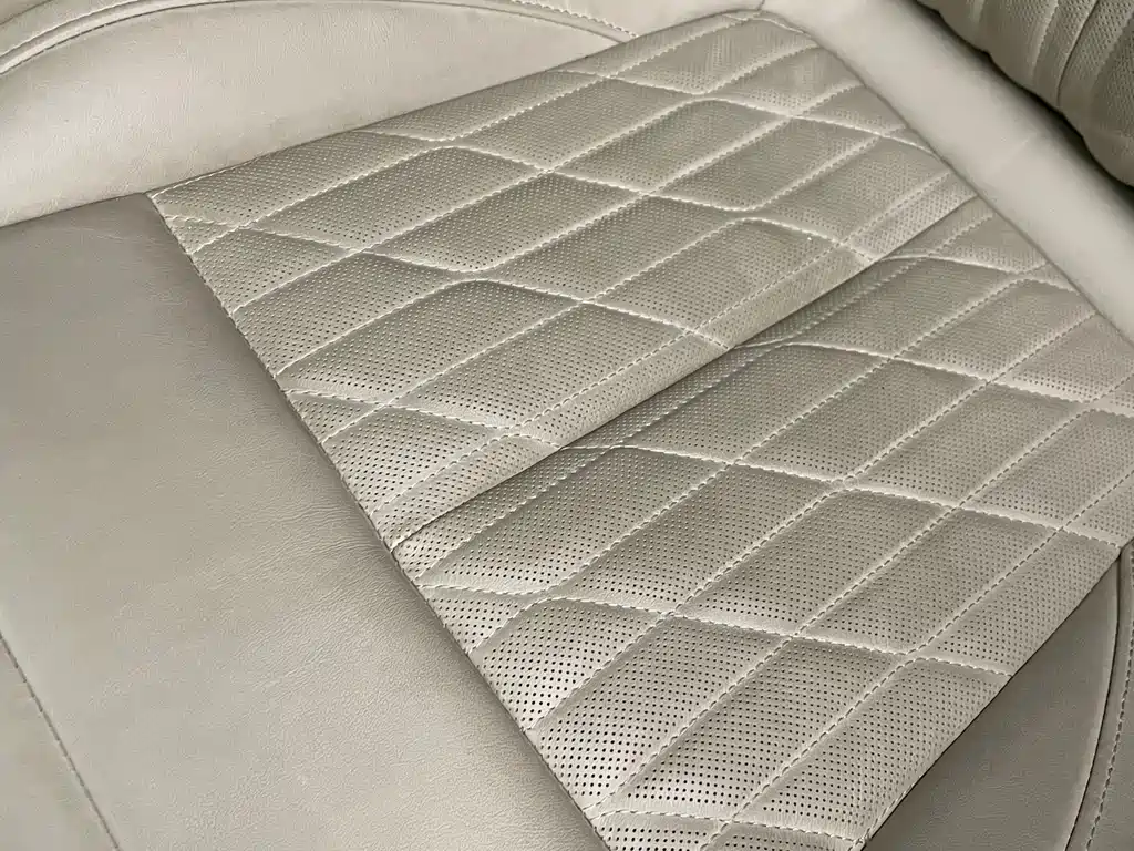 Buick Buick GL8 2022 ES Landmark 653T Luxury Edition 2022 - thumbnail 19
