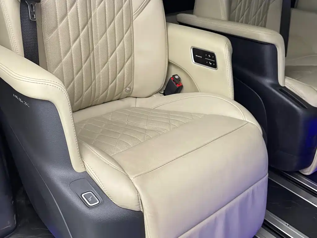 Buick Buick GL8 2022 ES Landmark 653T Luxury Edition 2022 - thumbnail 22