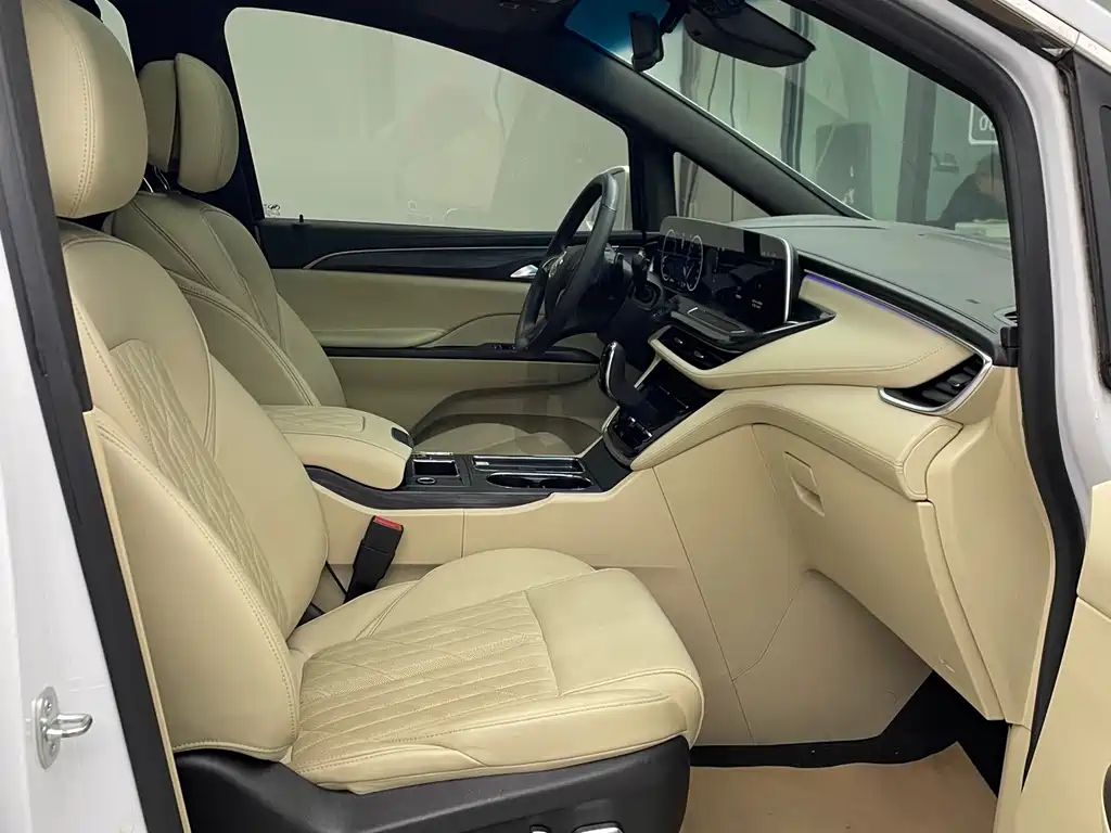 Buick Buick GL8 2022 ES Landmark 653T Luxury Edition 2022 - thumbnail 23