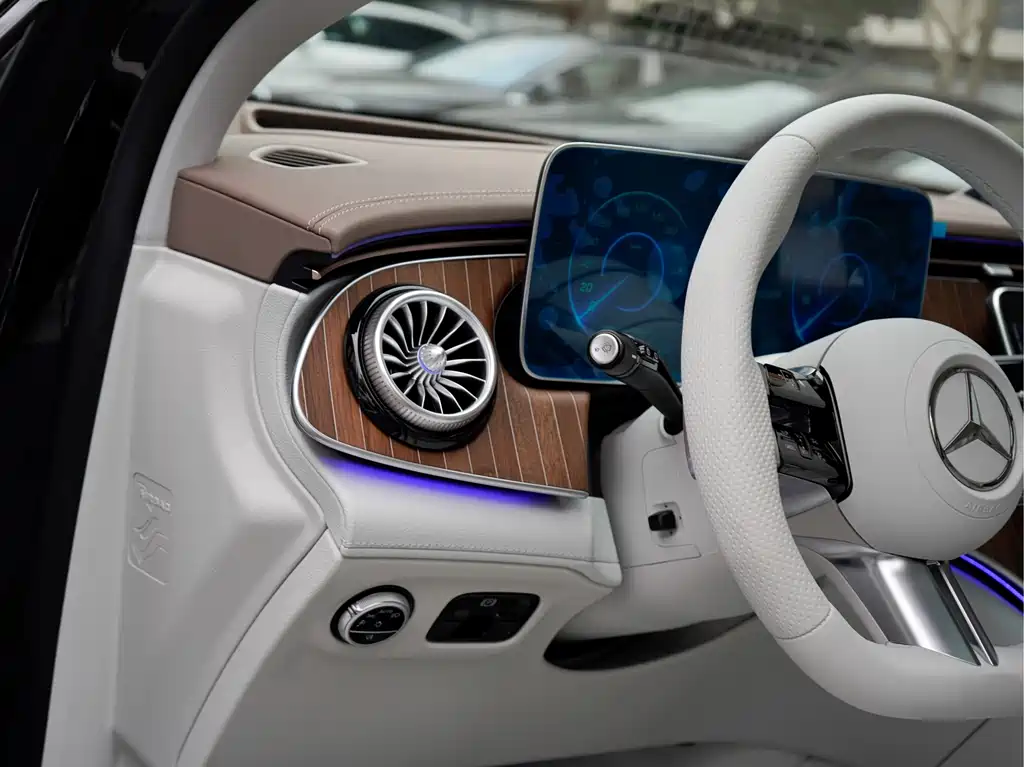 Mercedes-Benz Mercedes-Benz EQE SUV 2024 500 4MATIC Luxury Edition 2026 - thumbnail 16