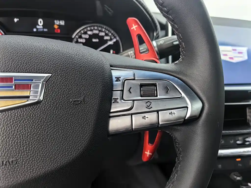 Cadillac Cadillac CT5 2023 28T Luxury (Standard) 2023 - thumbnail 15