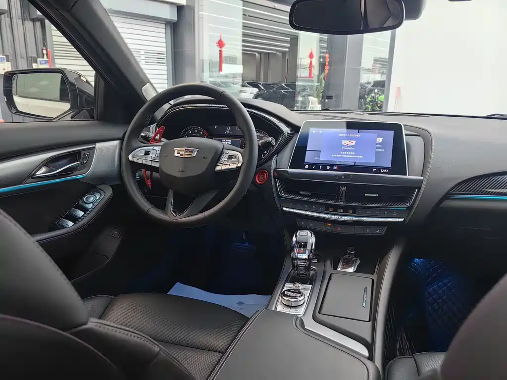 Cadillac Cadillac CT5 2023 28T Luxury (Standard) 2023 - thumbnail 19