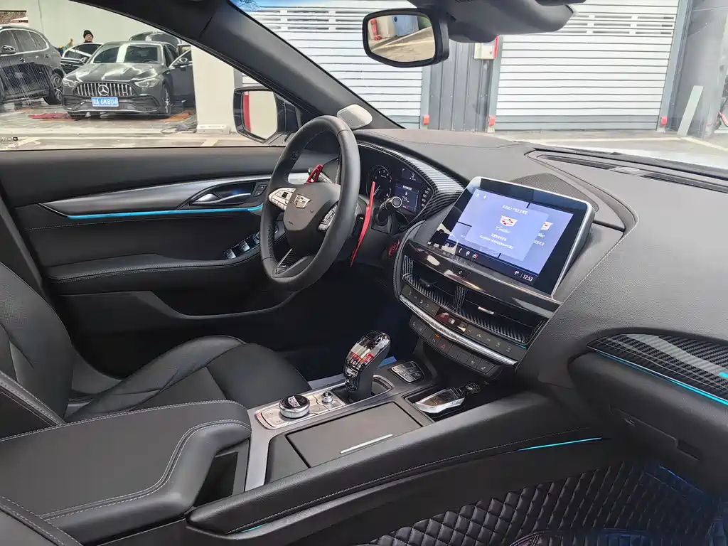 Cadillac Cadillac CT5 2023 28T Luxury (Standard) 2023 - thumbnail 22