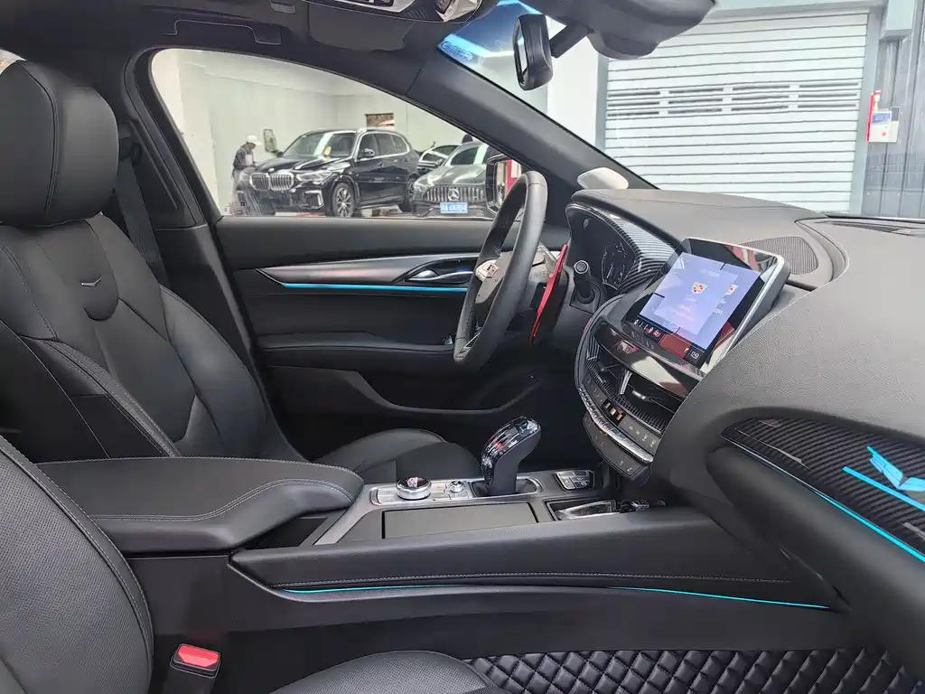 Cadillac Cadillac CT5 2023 28T Luxury (Standard) 2023 - thumbnail 26
