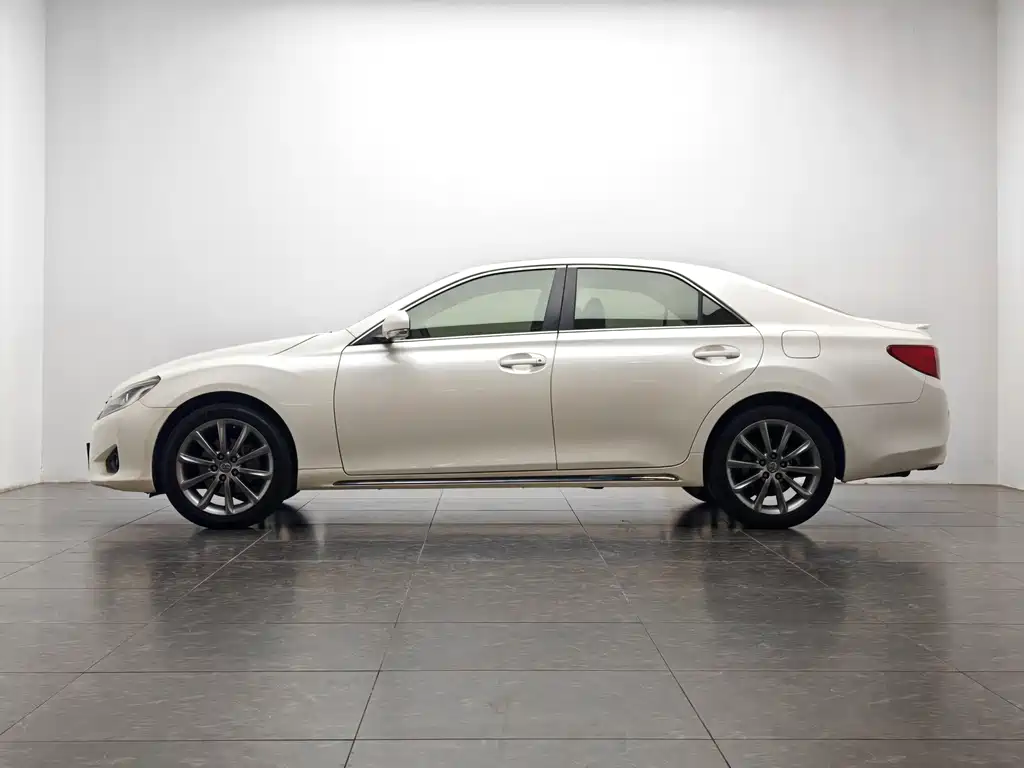 Toyota Toyota Reiz 2013 2.5V Luxury Edition 2016 - thumbnail 10