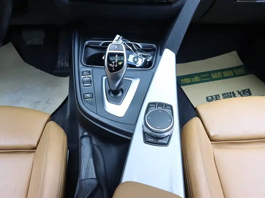 BMW BMW 3 Series GT 2019 320i M Sport 2019 - thumbnail 23