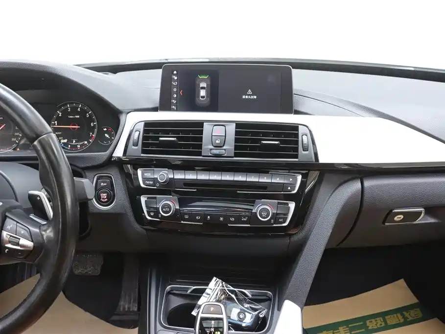 BMW BMW 3 Series GT 2019 320i M Sport 2019 - thumbnail 24