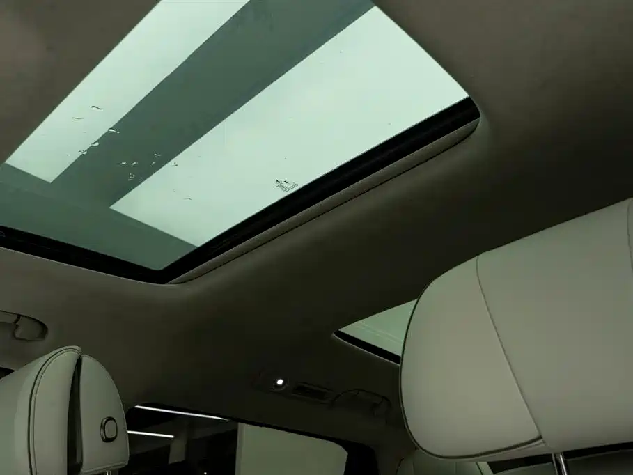 Denza DENZA D9 2022 EV 600 AWD Flagship 2023 - thumbnail 26