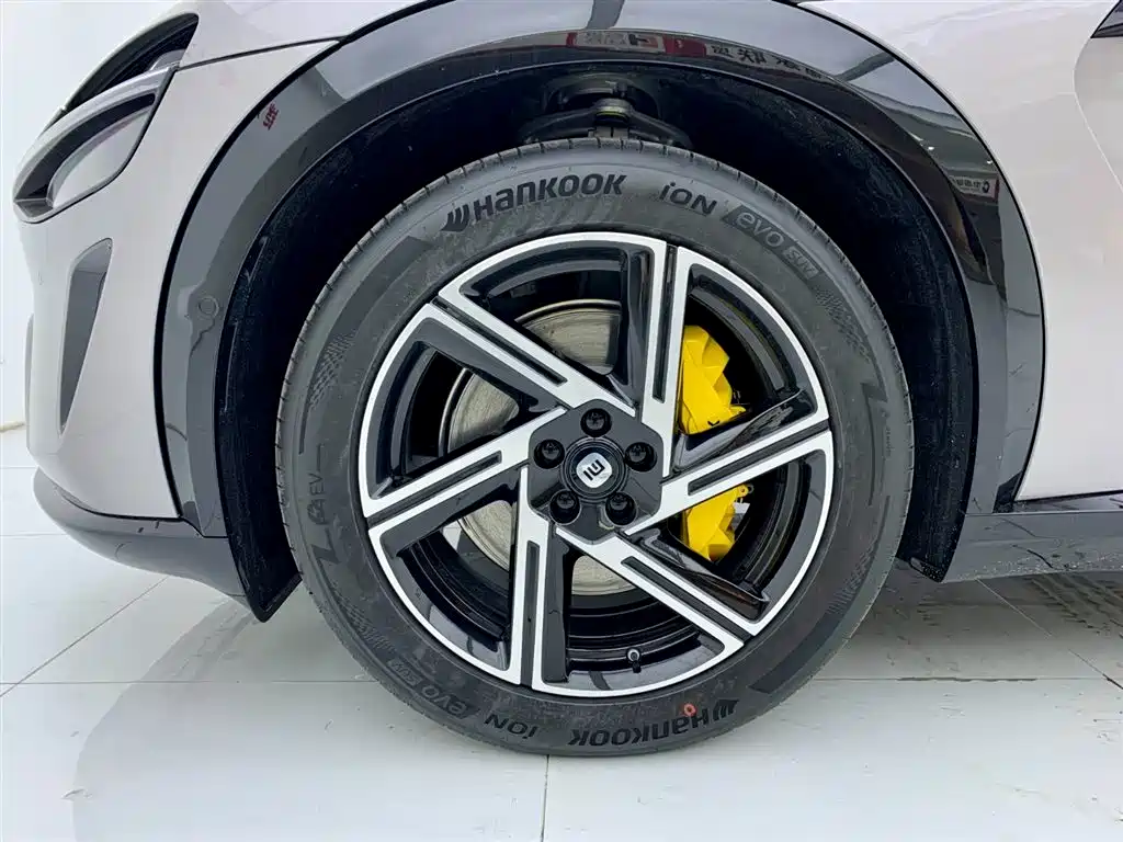 Xiaomi Automobile Xiaomi YU7 2025 Ultra Long Range Rear-Wheel Drive Version 2025 - thumbnail 9