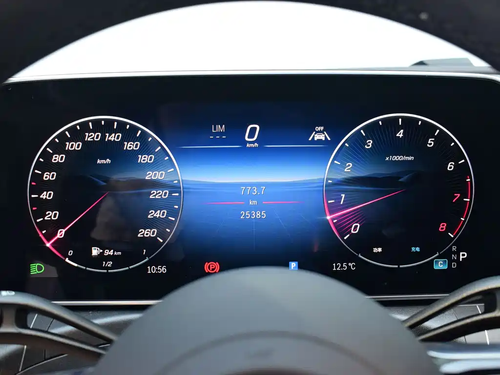 Mercedes-Benz Mercedes-Benz CLE 300 4MATIC Coupe 2025 Model 2025 - thumbnail 9