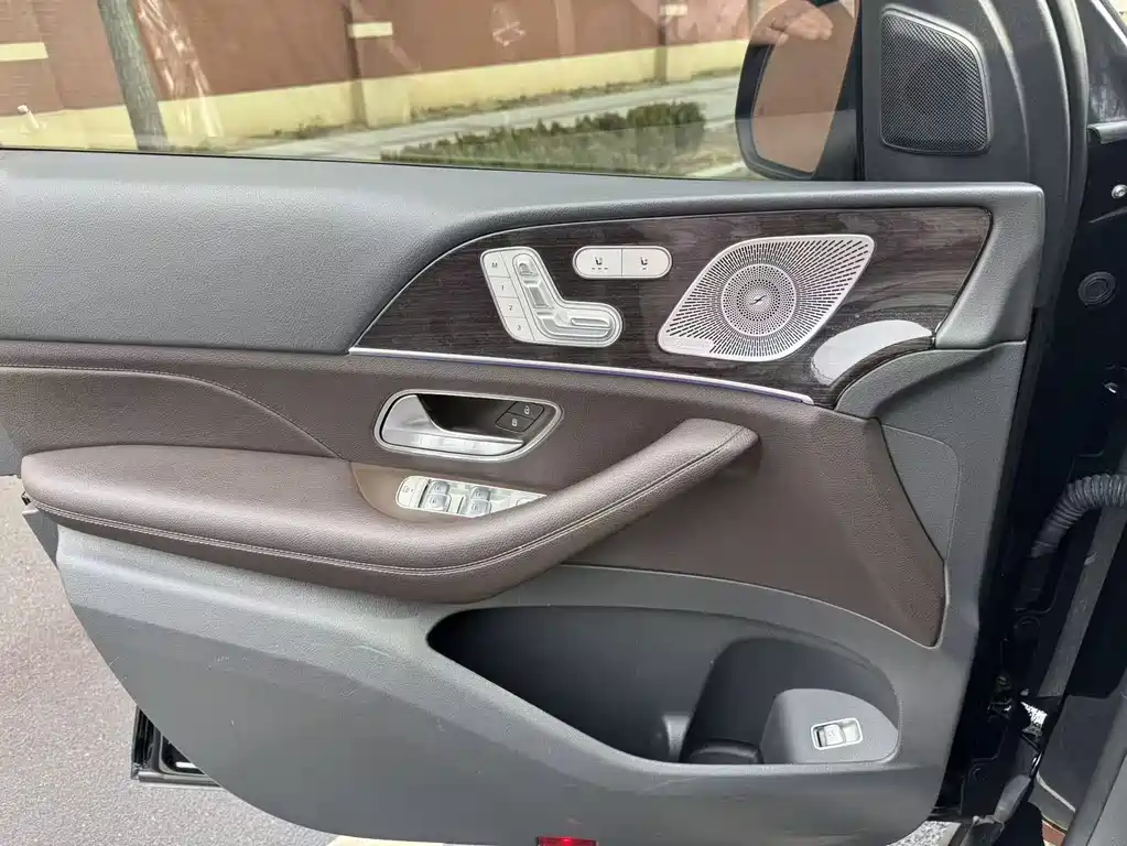 Mercedes-Benz Mercedes-Benz GLS 2020 GLS 450 4MATIC Luxury Edition 2020 - thumbnail 16