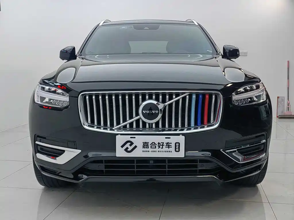 Volvo Volvo XC90 2021 B6 Momentum Luxury 7-seater 2022 - thumbnail 2