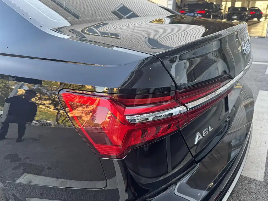Audi Audi A6L 2024 45 TFSI Premium Dynamic Edition 2024 - thumbnail 23