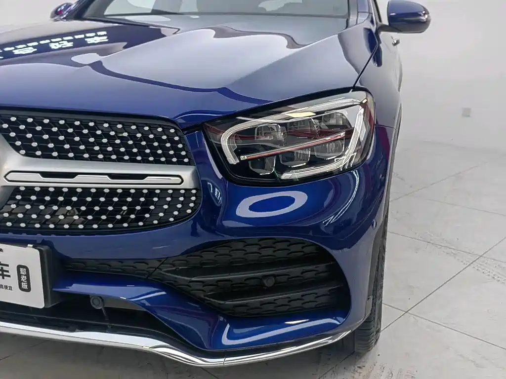 Mercedes-Benz Mercedes-Benz GLC 2021 GLC 260 L 4MATIC Luxury Edition 2021 - thumbnail 4