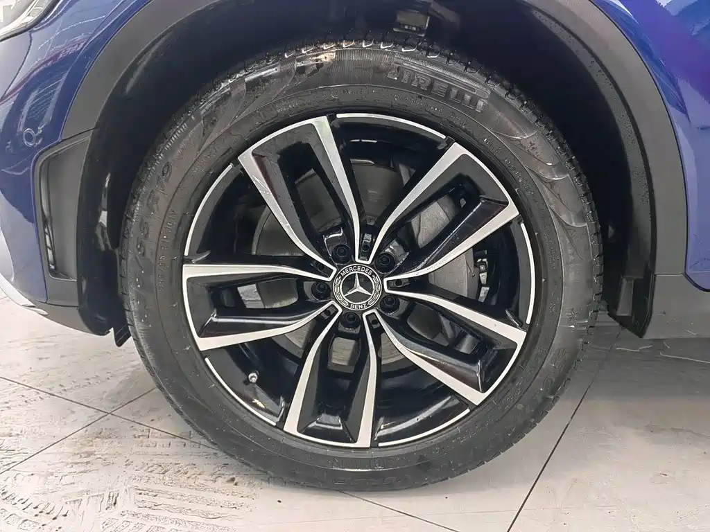 Mercedes-Benz Mercedes-Benz GLC 2021 GLC 260 L 4MATIC Luxury Edition 2021 - thumbnail 5