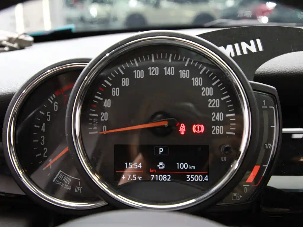 MINI MINI 2018 1.5T COOPER Classic 2018 - thumbnail 15