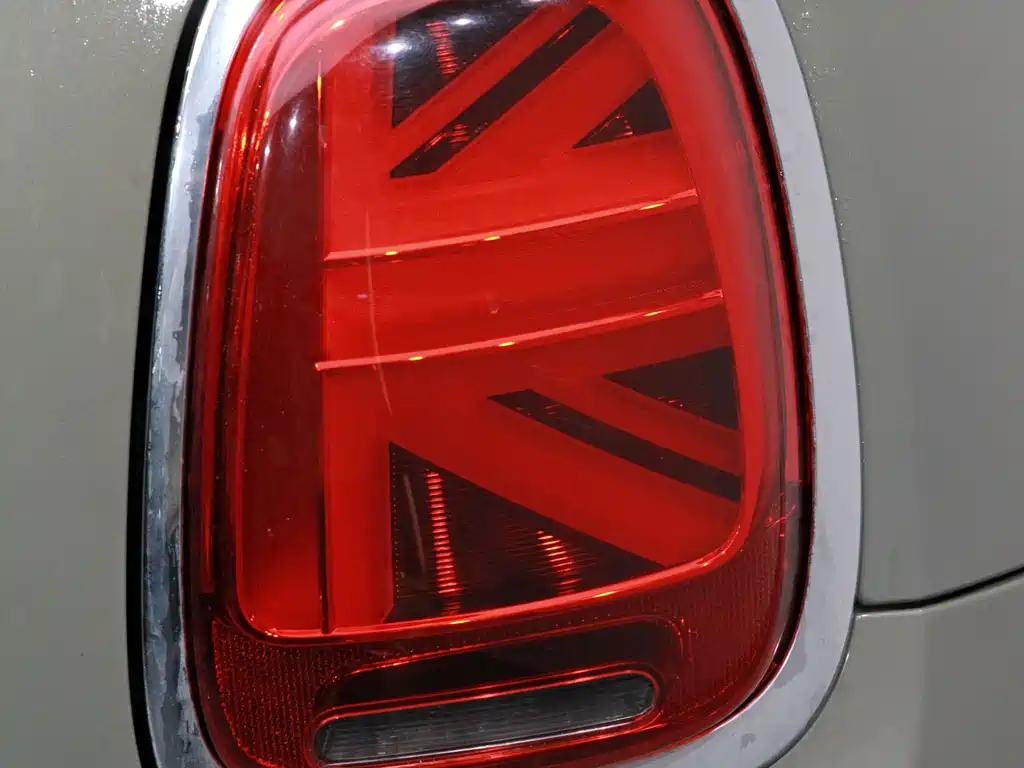MINI MINI 2018 1.5T COOPER Classic 2018 - thumbnail 16
