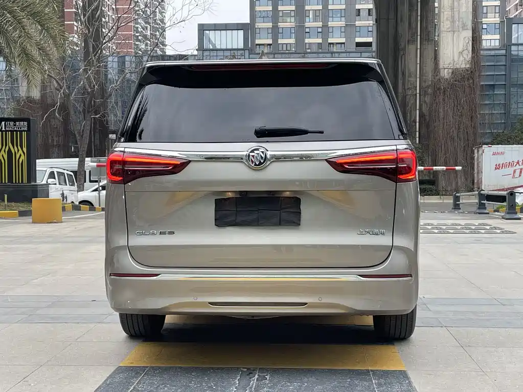 Buick Buick GL8 2023 ES Landmark Luxury Edition 2023 - thumbnail 3